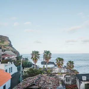 nature-madeira-guest-house.madeira-islandshotels.com/